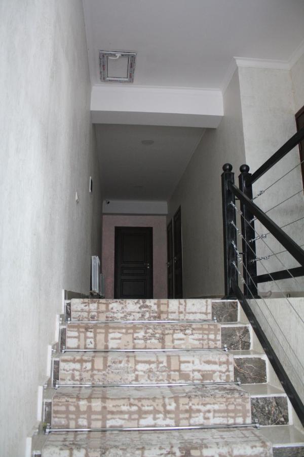 Saty Guest House ภายนอก รูปภาพ
