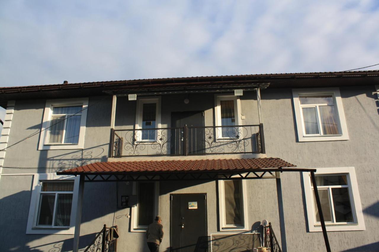 Saty Guest House ภายนอก รูปภาพ