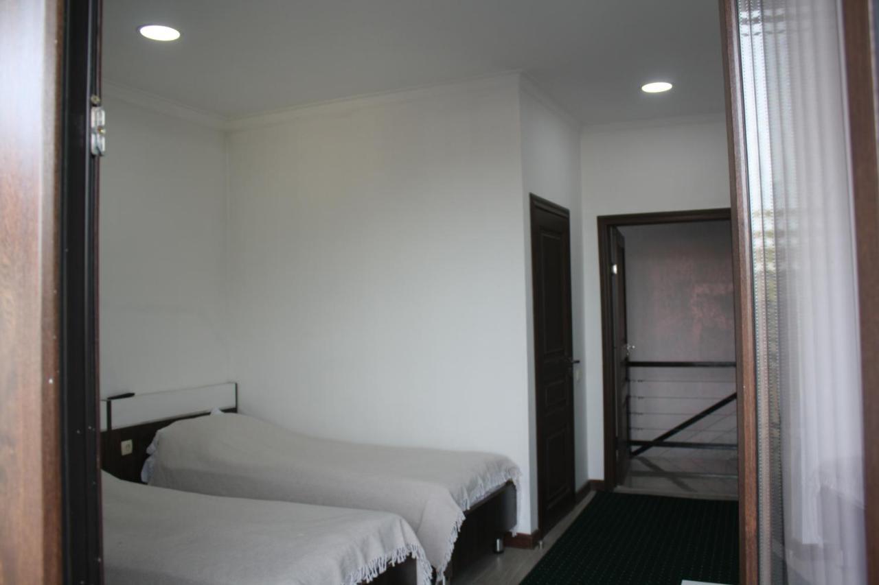 Saty Guest House ภายนอก รูปภาพ