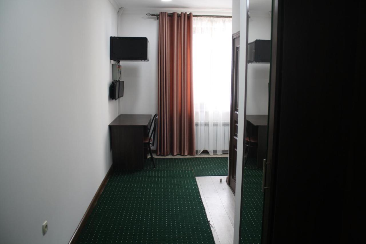 Saty Guest House ภายนอก รูปภาพ
